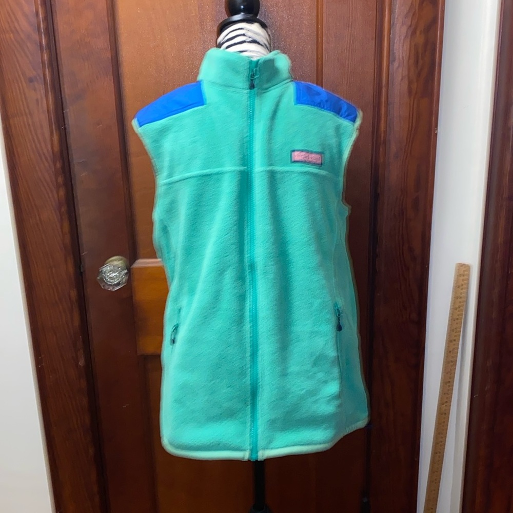 Vineyard vines, green and blue vest size medium